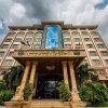 Отель Blue River Hotel в Пномпене
