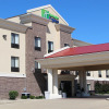 Отель Holiday Inn Express Hotel & Suites Shelbyville Indianapolis, an IHG Hotel, фото 1