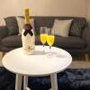 Отель Private Luxury Room Southampton в Саутгемптоне