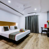 Отель OYO Townhouse 034 -Halcyon Hitech City Road, фото 7