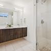 Отель River West 814 2 Bedroom Condo by RedAwning, фото 9