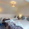 Отель Dingle Harbour Cottages 3 Bed Sleeps 7, фото 6