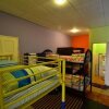 Отель Lazy Boys Budget Guest House в Бату Ферринги