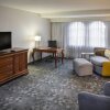 Отель Courtyard by Marriott Norfolk Downtown, фото 5