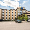 Отель Comfort Inn & Suites, фото 1