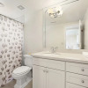 Отель Coastal Charm, фото 9