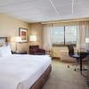 Отель Hilton Hasbrouck Heights/Meadowlands, фото 23