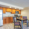 Отель Travelodge Suites Virginia Beach, фото 6