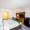 Отель Quality Inn & Suites, фото 3
