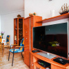 Отель Apartment Cesar Canovas Girada 3, фото 2