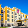 Отель Comfort Suites, фото 1