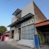 Отель SPOT ON 92828 Galih Kost 1 Syariah, фото 15