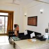 Отель Superior 1Bhk Serviced Apartment In Gurgaon, фото 2