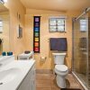 Отель Creekside Retreat by RedAwning, фото 10