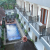 Отель D'gaduh Suite Kuta, фото 8
