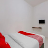 Отель OYO 3315 Tanjung Residence Syariah, фото 15