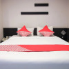 Отель OYO 717 Hotel Dharma Utama Syariah, фото 2