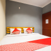Отель OYO 990 Stadion Residence Syariah, фото 6