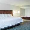 Отель Hampton Inn & Suites Berkshires-Lenox, фото 6