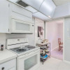 Отель Tower Isle I1 - Two Bedroom Condo, фото 5