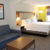 Отель Holiday Inn Express Forest City, an IHG Hotel, фото 2