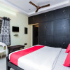 Отель Royal Residential Lodge by OYO Rooms, фото 5