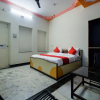 Отель OYO 19937 Hotel Rajkamal International, фото 17