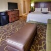 Отель Hampton Inn & Suites Rochester Downtown, фото 4