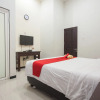 Отель RedDoorz near Taman Rekreasi Sengkaling, фото 5