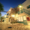Отель Santorini Park Stay, фото 1