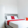 Отель RedDoorz Plus @ EcoHome Citra Raya Tangerang, фото 3
