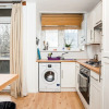 Отель Fantastically Located 1 Bed Near Waterloo Station, фото 4