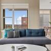 Отель Denver | Luxurious 2BD/2BA Riverfront Apartment, фото 18