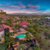 Отель Desert Lagoon by Avantstay Luxury Phoenix Home w/ Entertainers Backyard, фото 36