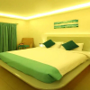 Отель The Golden Crown Hotel, фото 3