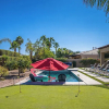 Отель Desert Escape with Pool, Firepit, Putting Green, фото 18
