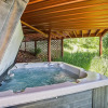 Отель Hamilton Creek Cabin 4 Bedroom Home by RedAwning, фото 22