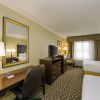 Отель Holiday Inn Express & Suites Merrimack, фото 7