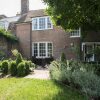 Отель Town House with Garden, фото 20