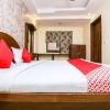 Отель OYO 9448 Hotel Karan Palace, фото 11