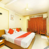 Отель OYO 8169 Hotel Salem Castle, фото 6