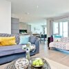 Отель Fistral Two Bed Apartment in Pentire, фото 1