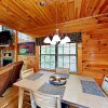 Отель 1268 Sevierville 4 Br Cabin, фото 37