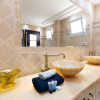 Отель Apartment with Sauna, Hot Tub & Parking, фото 11
