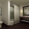 Отель Embassy Suites by Hilton Fayetteville Fort Liberty, фото 8