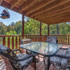 Отель Wilderness Lodge, 3 Bedrooms, Loft, Hot Tub, Sleeps 14, фото 7