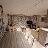 Отель Beautiful 3-bed Caravan at Rockley Park Poole, фото 19