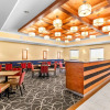Отель Comfort Suites at Katy Mills, фото 33