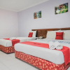 Отель RedDoorz near Nagoya Hill Mall Batam 5, фото 23