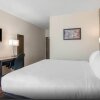 Отель Econo Lodge Inn & Suites, фото 5